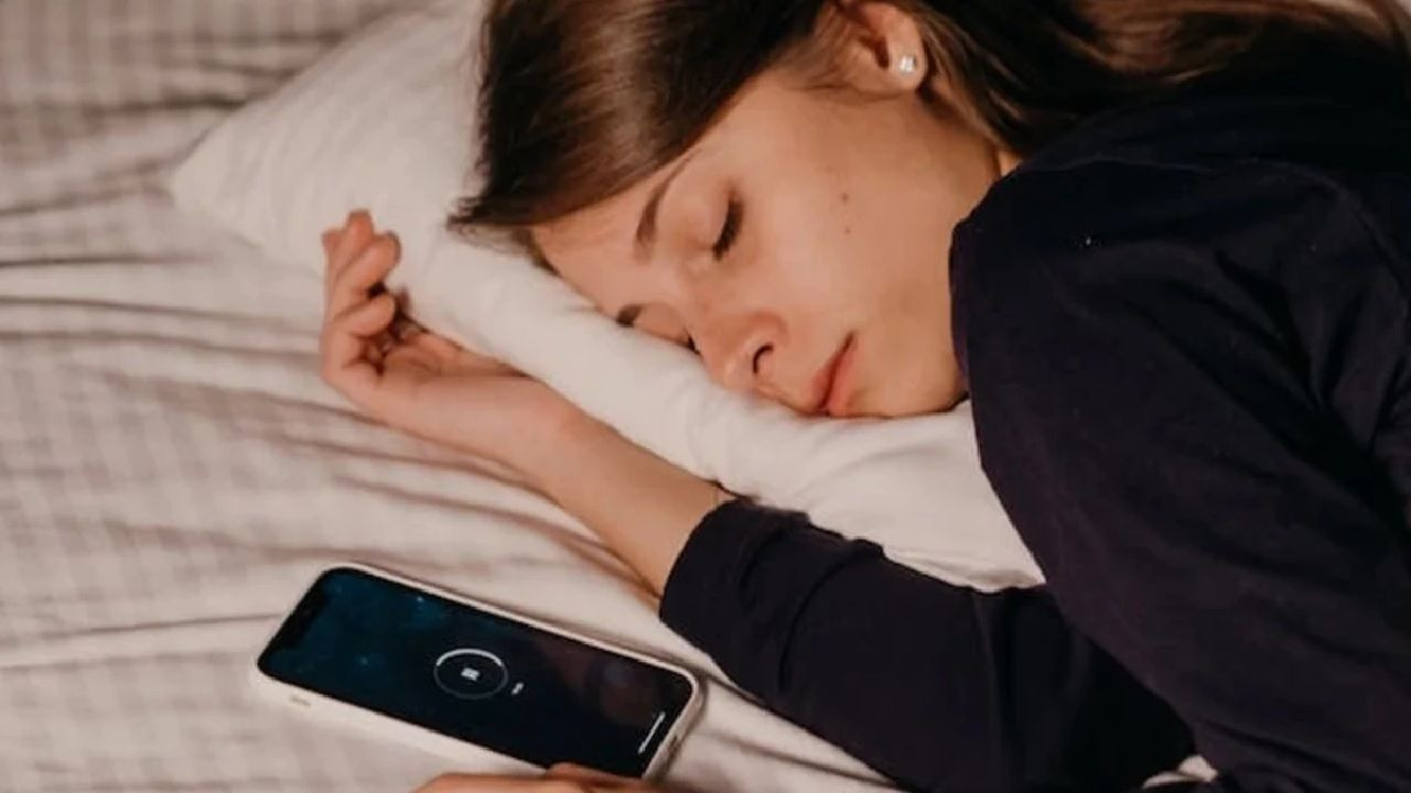 Uyumadan önce bunu yapıyorsanız dikkat! Telefonunuz, uyku ortamınızı zehirliyor olabilir! - Sayfa 5