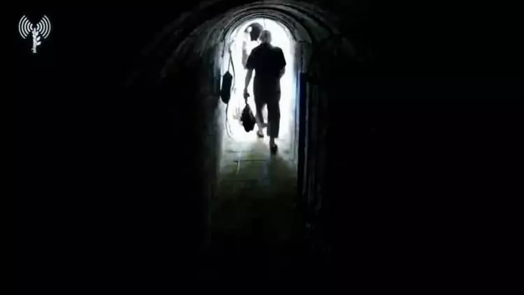 ABD itiraf etti: Şehit Yahya Sinvar, en son 377 gün önce görüntülenmişti! - Sayfa 9