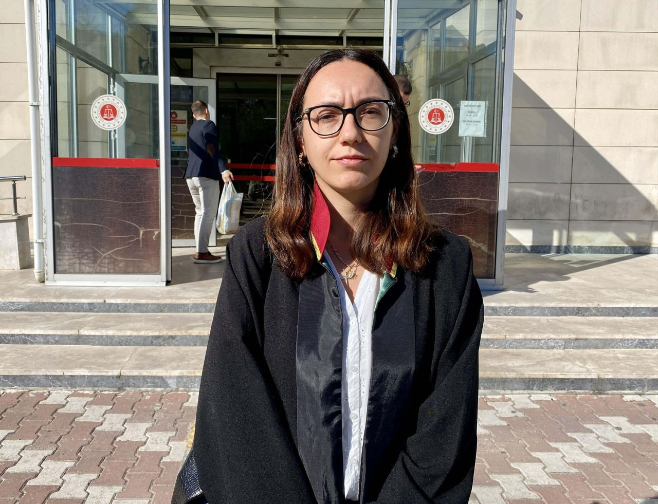 Hamile eşini sokak ortasında öldüresiye dövdü, düşük cezalarla salıverildi - Sayfa 7