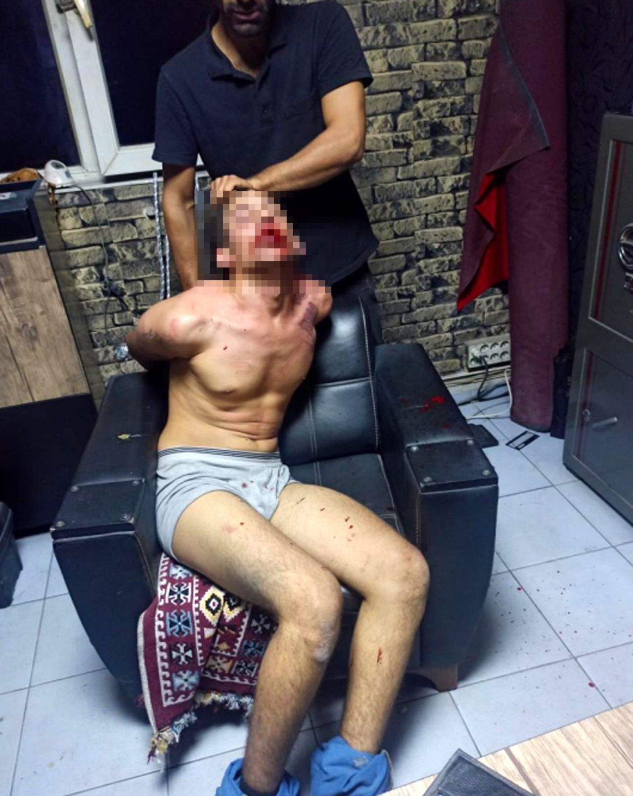 Patron tarafından alıkoyulan işçi 3 gün darbedildi, böcek yedirildi, dişleri kırıldı - Sayfa 6