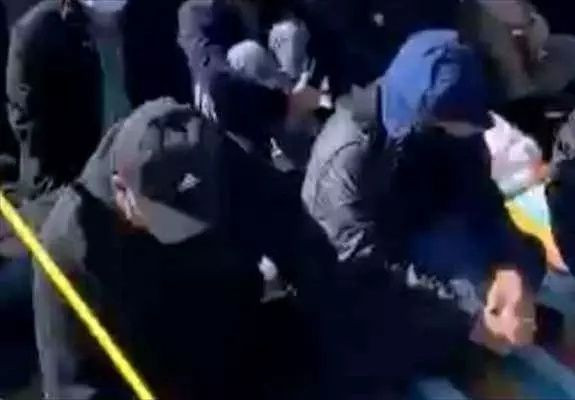 Vatansız FETÖ elebaşı Gülen'e ABD'de cenaze töreni! Dikkat çeken kareler... Örgüt mensupları arasında yüz gizleme yarışı... - Sayfa 14