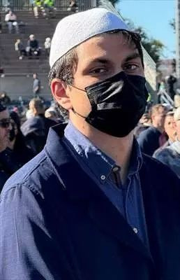 Vatansız FETÖ elebaşı Gülen'e ABD'de cenaze töreni! Dikkat çeken kareler... Örgüt mensupları arasında yüz gizleme yarışı... - Sayfa 6