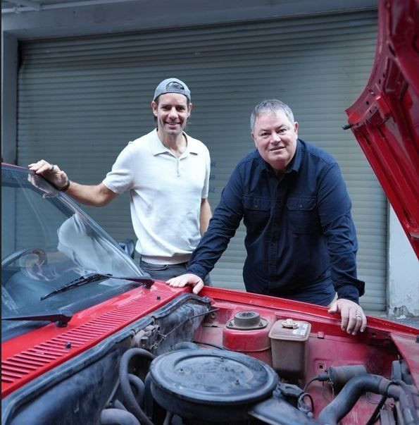 İki ünlü isim inceledi... Oto sanayideki TOFAŞ 'Şahin'i dünya tanıdı! - Sayfa 10