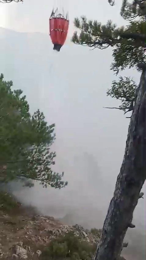 Denizli beş gündür yanıyor! Karcı Dağı'nda perşembe günü başlayan yangına müdahale sürüyor... - Sayfa 10