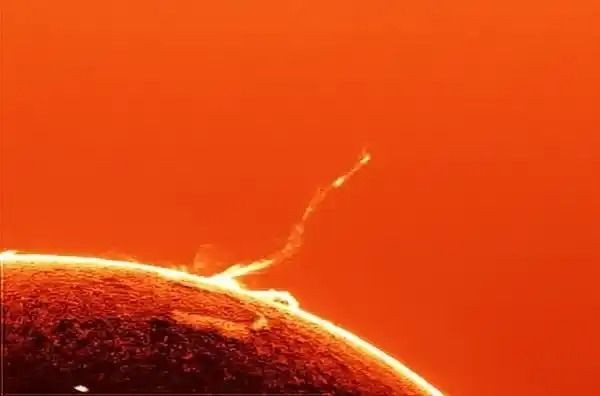 Bana Vanga 2024'ü işaret etmişti... NASA Güneş'te yeni dev patlamayı görüntüledi! - Sayfa 6