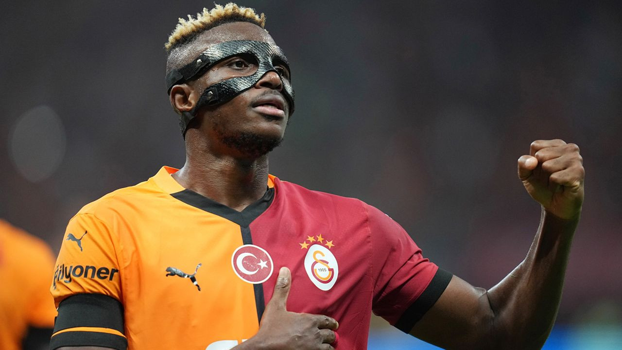 Derbi sonrası canlı yayında geceye damga vuran sözler: "Bu Victor Osimhen'i geri gönderin! Kim alıyorsa alsın, bela oldu Süper Lig'in başına" - Sayfa 6