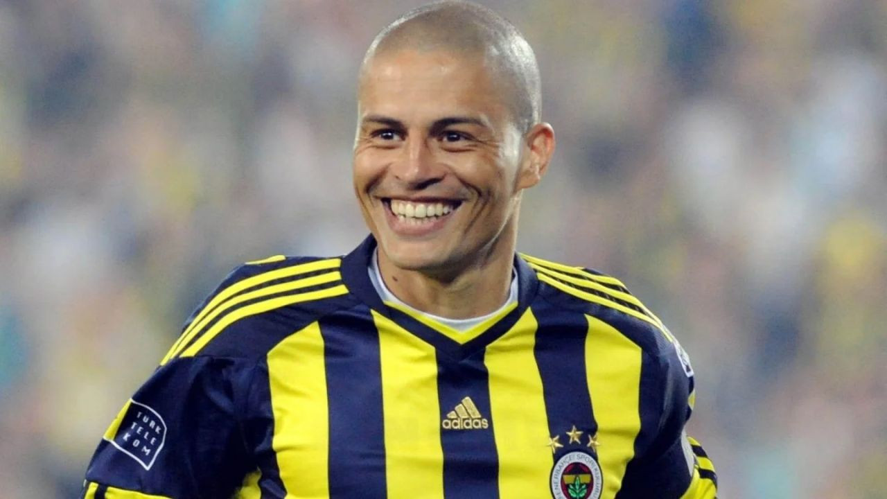 Fenerbahçeliler sıkı durun: Ali Koç Ocak ayında 10 numara bombasını patlatıyor! Fenerbahçe yeni Alex de Souza’sını devre arasında transfer ediyor: Dünyaca ünlü yıldız... - Sayfa 5