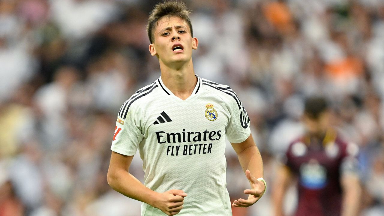 Fenerbahçeliler sıkı durun: Ali Koç Ocak ayında 10 numara bombasını patlatıyor! Fenerbahçe yeni Alex de Souza’sını devre arasında transfer ediyor: Dünyaca ünlü yıldız... - Sayfa 14