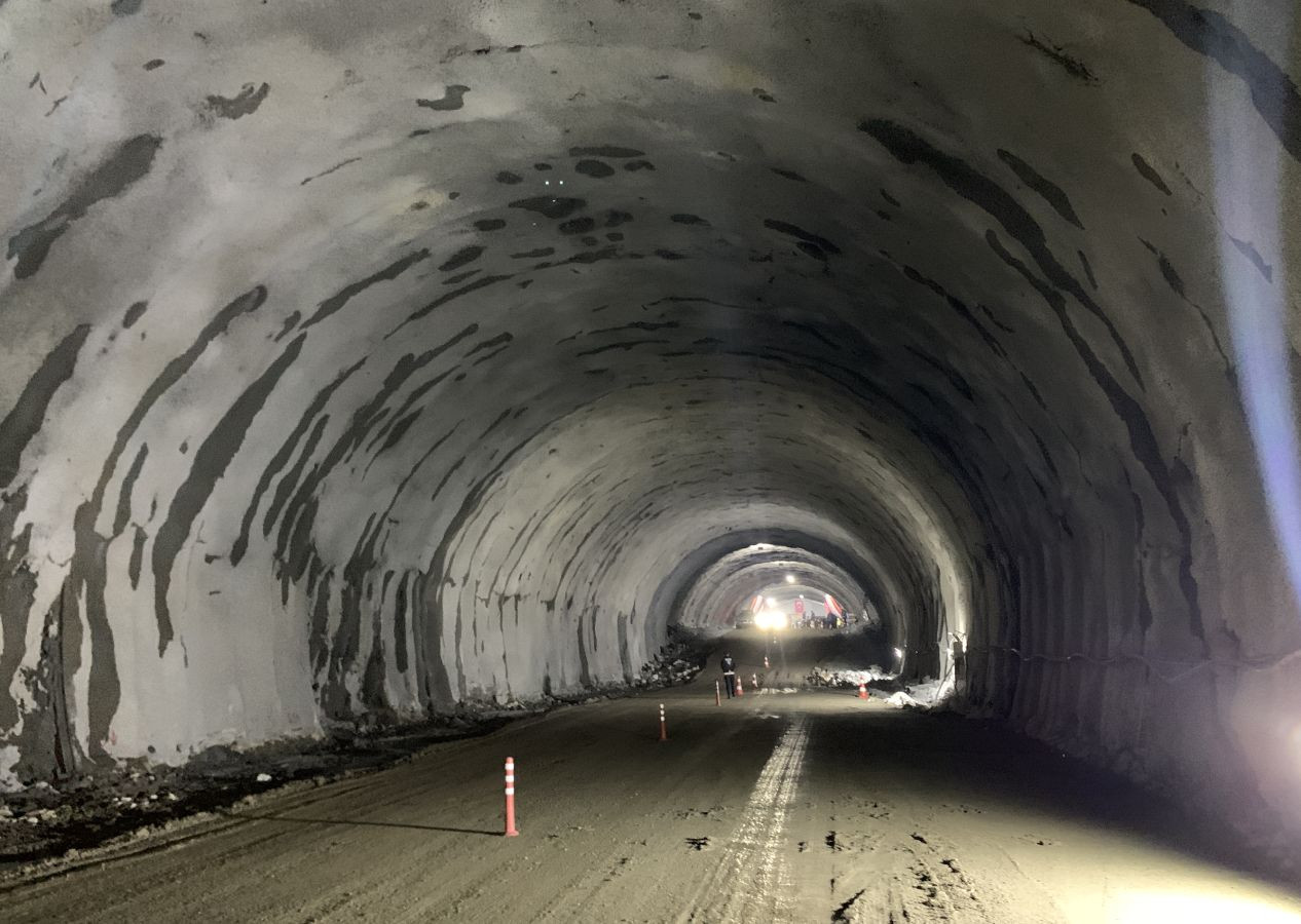 Çamlıhemşin Tüneli'nde ışık göründü! Karadeniz Sahil Yolu'nda seyahat süresi 20 dakika kısalacak - Sayfa 7