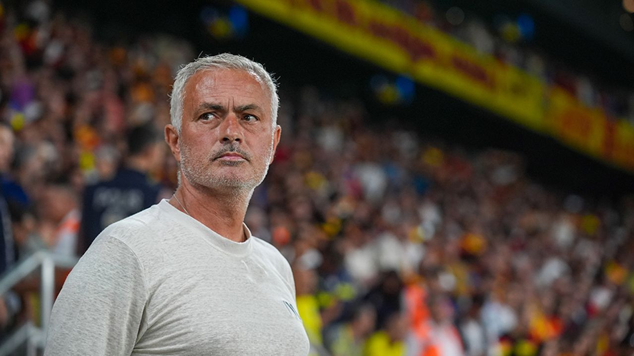 İngilizler duyurdu: Jose Mourinho Fenerbahçe'den ayrılıyor! Premier Lig'e geri dönüyor: İşte yeni takımı - Sayfa 7