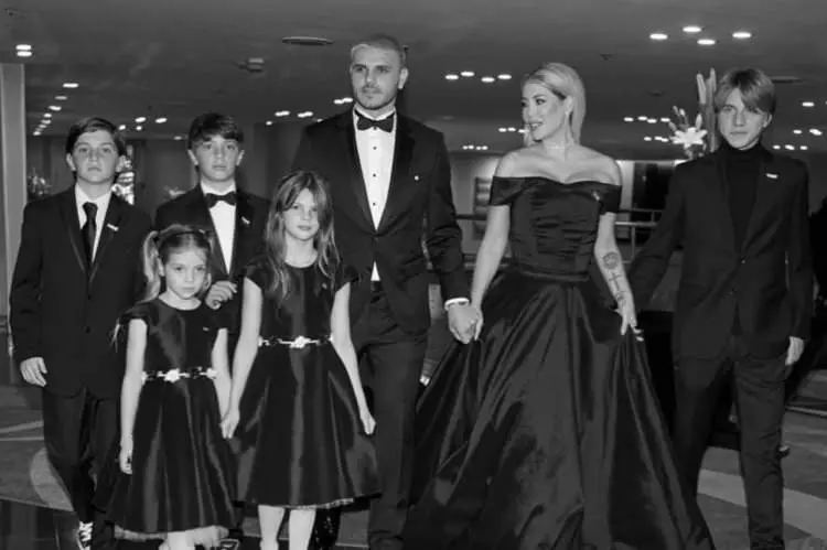 Mauro Icardi iflas bayrağına çekiyor: Wanda Nara'nın boşanmak için istedikleri adeta dudak uçuklattı! - Sayfa 18