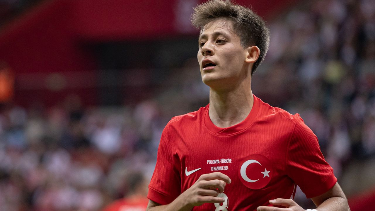 A Milli Takımımızın Karadağ maçı ilk 11'i belli oldu! Vincenzo Montella Barış Alper Yılmaz için kararını verdi: Bu maçta kesik atıyor - Sayfa 11