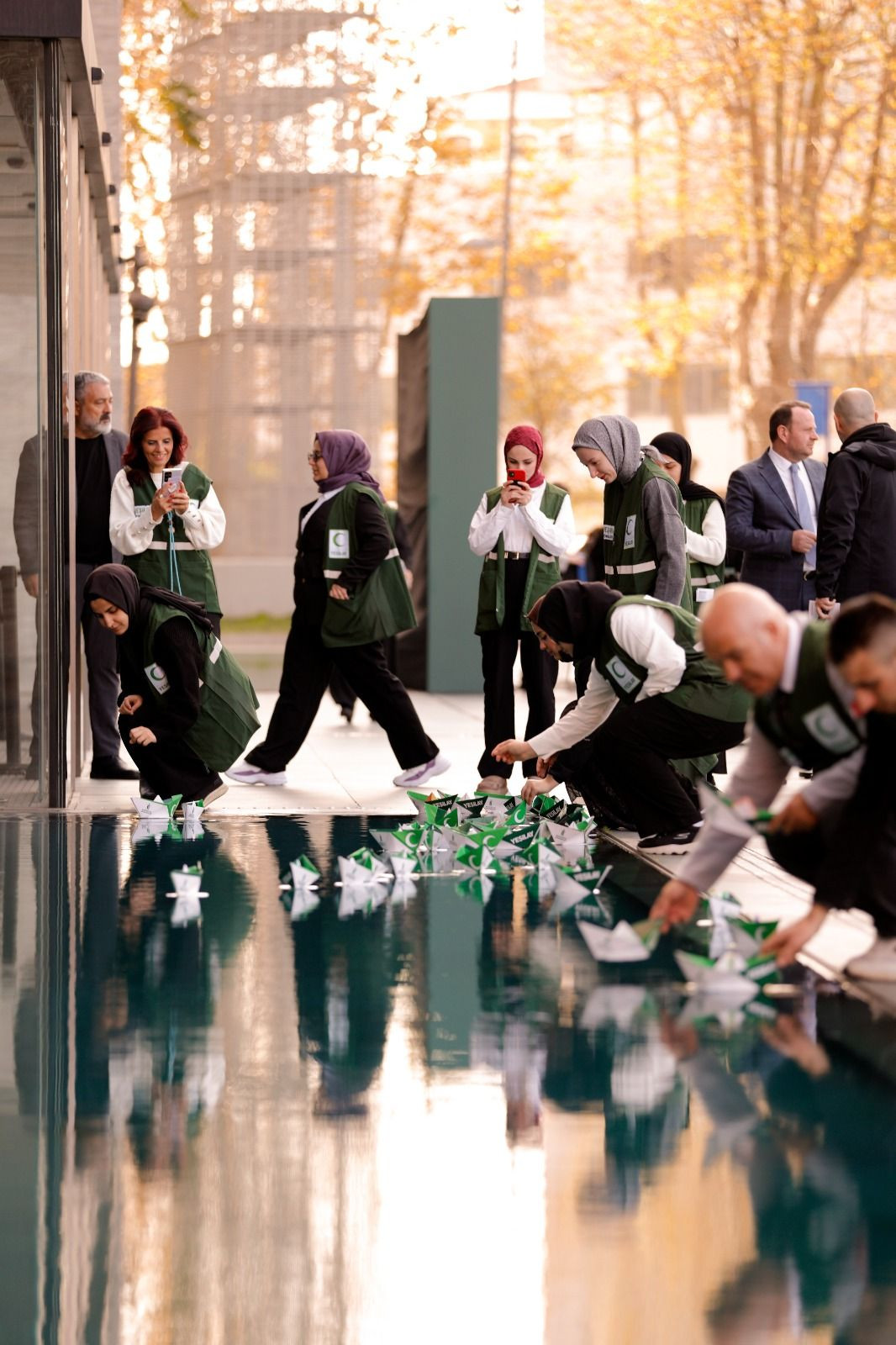 Bağımsızlık seferliği başladı: Yeşilay ve İçişleri Bakanlığı el ele verdi! İstanbul'daki 3 köprü yeşile boyandı - Sayfa 14