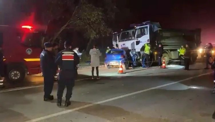 Bartın'da kahreden facia! Parti dönüşü yarış yapan gençler kamyonun altına girdi! - Sayfa 8