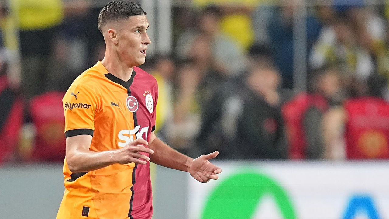 Galatasaray'ın Eyüpspor maçı ilk 11'i belli oldu! Okan Buruk faturayı Michy Batshuayi'ye kesti: Çift forvet için karar verildi - Sayfa 10