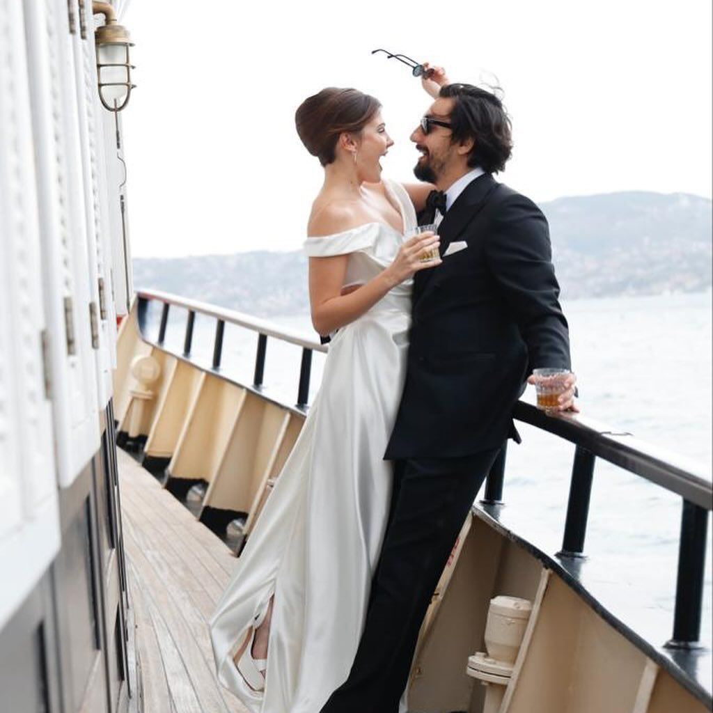 Alina Boz ve Umut Evirgen’in birinci evlilik yıl dönümü kutlaması - Sayfa 5