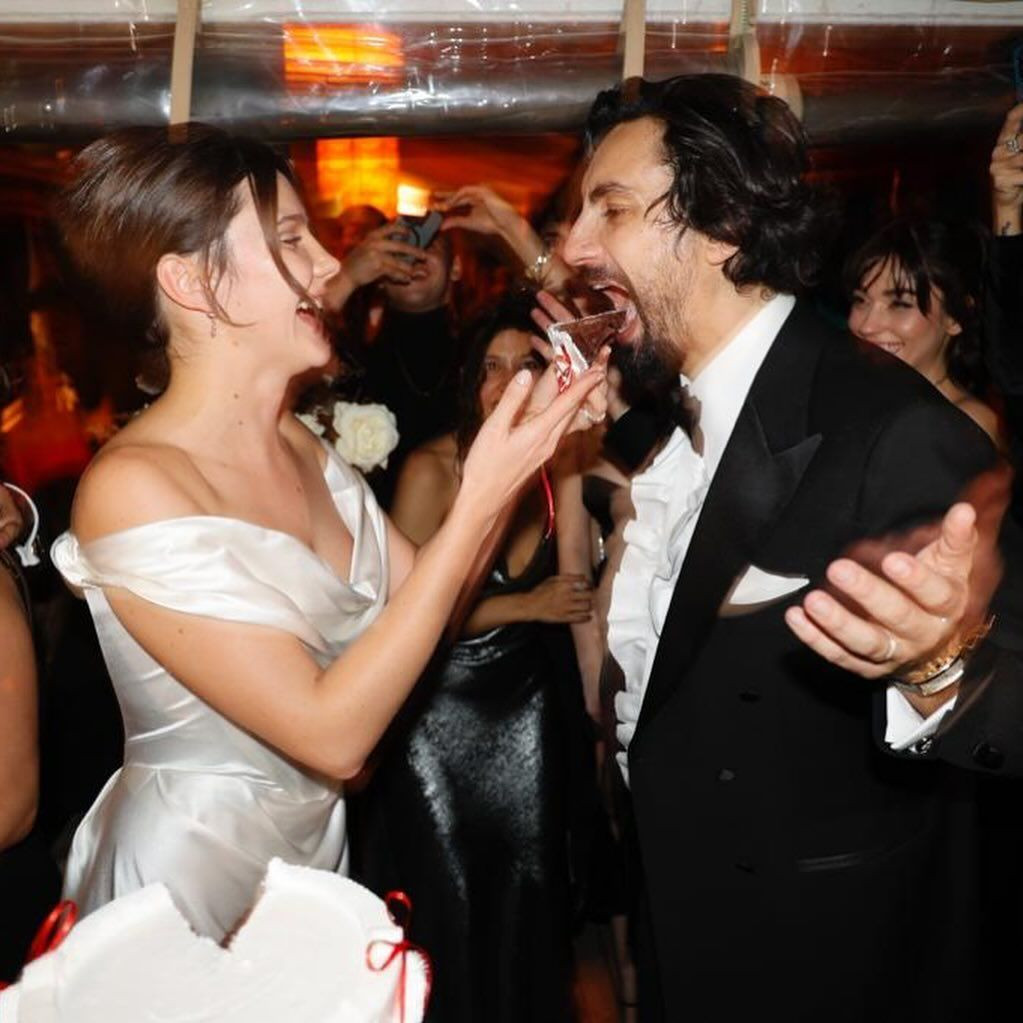 Alina Boz ve Umut Evirgen’in birinci evlilik yıl dönümü kutlaması - Sayfa 8