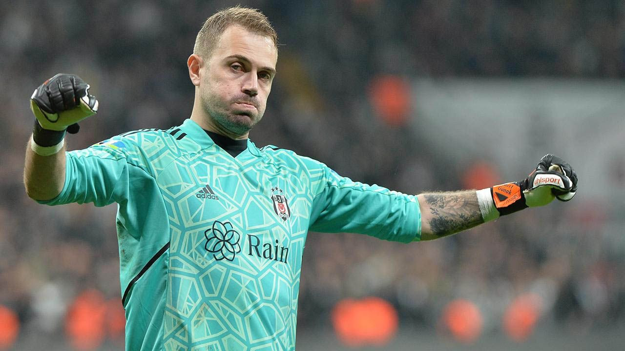 Beşiktaş'ın Fenerbahçe derbisindeki ilk 11'i belli oldu! Tüm camia kenetlendi, tek hedef maçı kazanmak - Sayfa 3