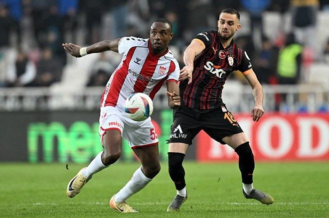 Rıdvan Dilmen de Barış Alper Yılmaz'ın sakatlığı sonrası hakeme patladı! - Sayfa 3