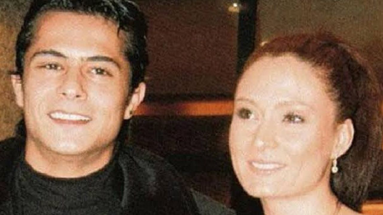 Türkiye'nin en tanınmış ünlülerinin bir zamanlar sevgili olduklarına inanamayacaksınız! İşte aşkları şaşırtan o ünlü çiftler... - Sayfa 9