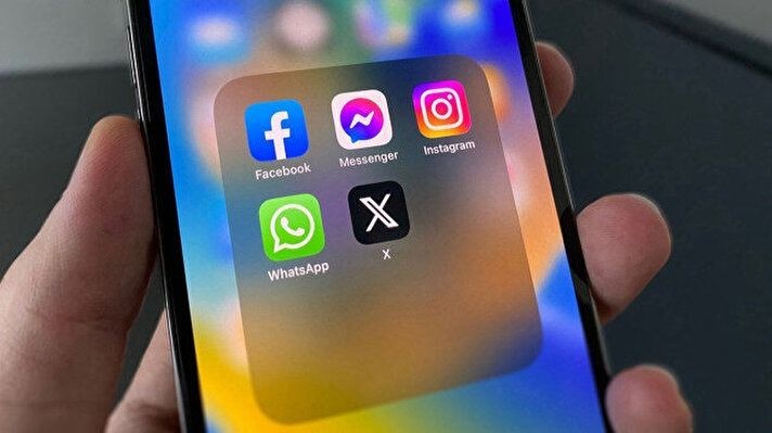 Facebook, WhatsApp ve Instagram çöktü! X'ten olay gönderme! - Sayfa 1