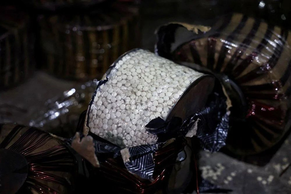 Muhalifler ortaya çıkardı: İşte Esad ailesinin Şam'daki uyuşturucu laboratuvarı! - Sayfa 5