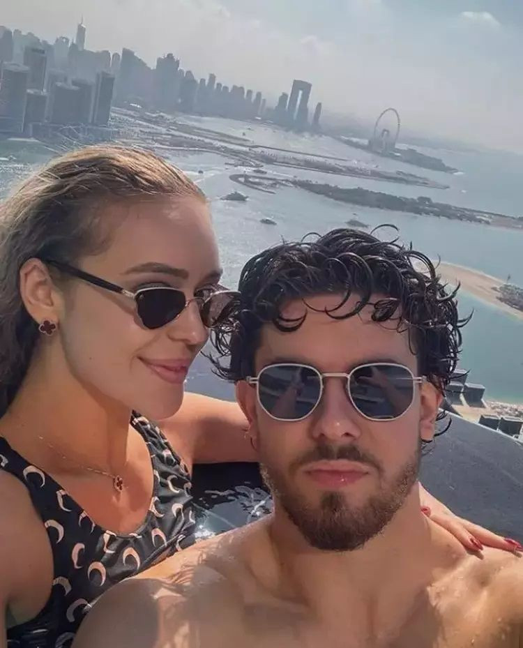 Ferdi Kadıoğlu’ndan sevgilisi Sera Vrij’ye unutulmaz jest: 365 gülle romantik sürpriz! - Sayfa 5