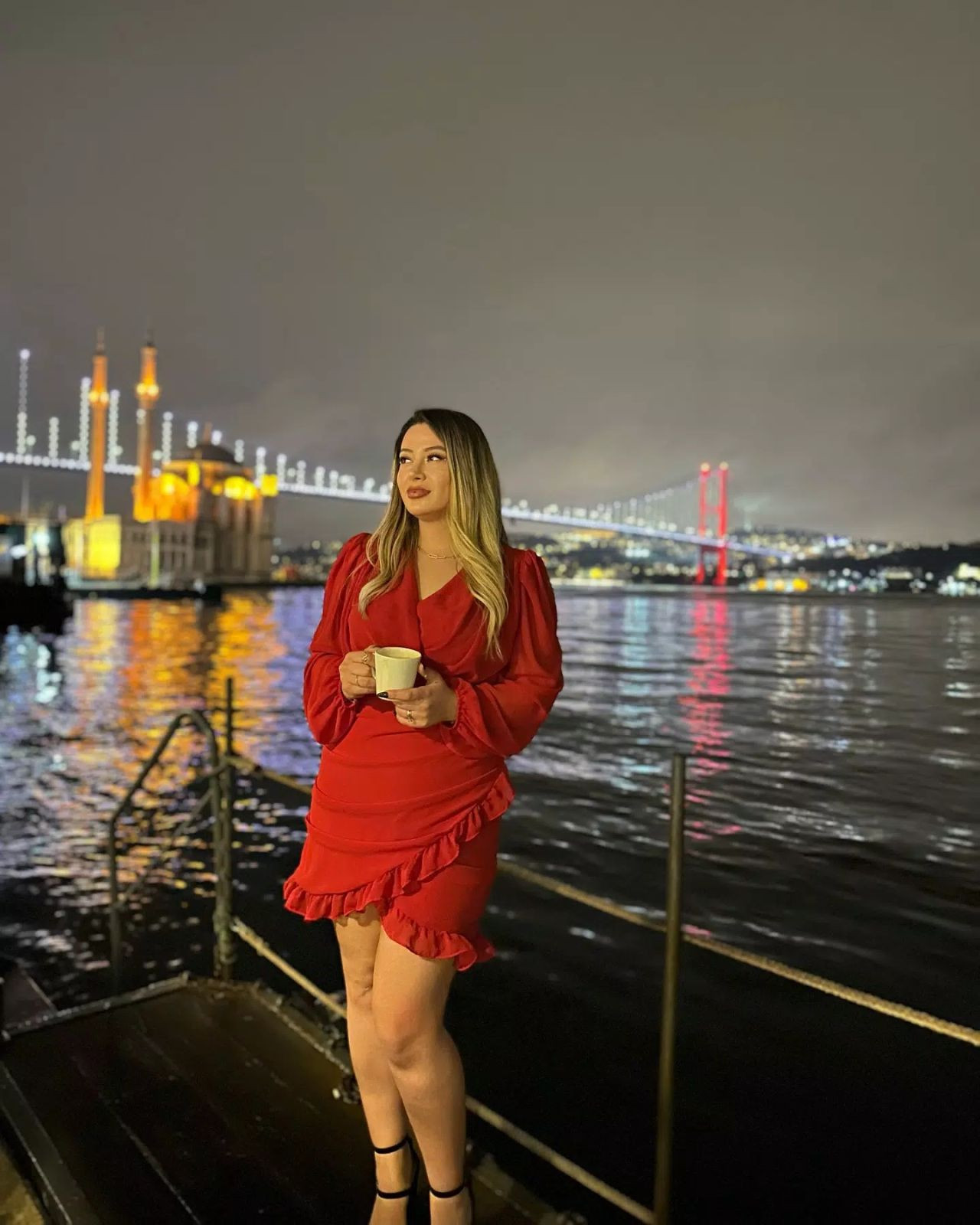 Karın germe ameliyatı sonu oldu! 2 çocuk annesi Instagram fenomeni Neşe Özkan hayatını kaybetti! - Sayfa 11