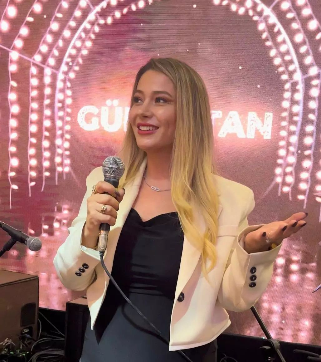 Karın germe ameliyatı sonu oldu! 2 çocuk annesi Instagram fenomeni Neşe Özkan hayatını kaybetti! - Sayfa 10