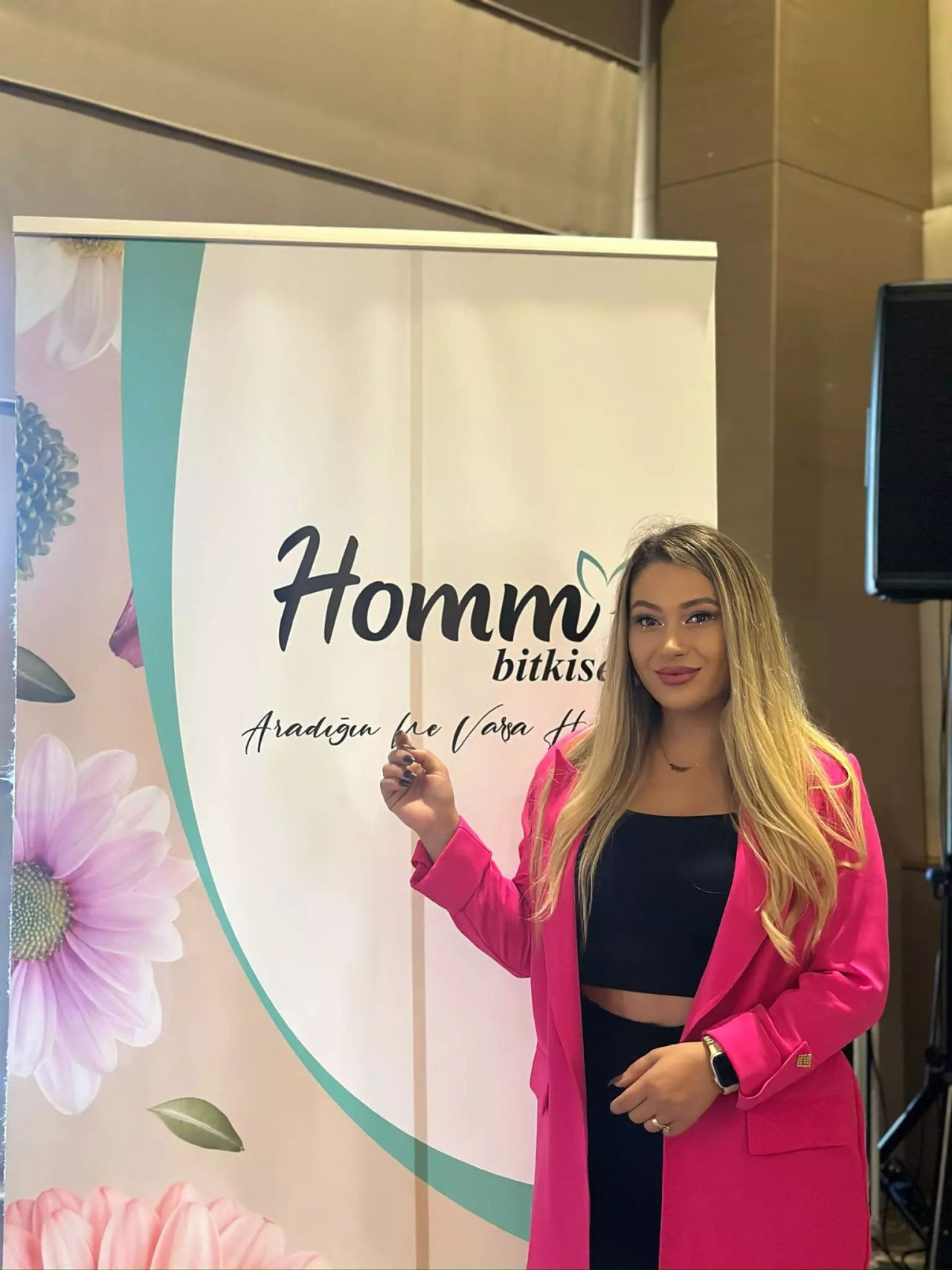 Karın germe ameliyatı sonu oldu! 2 çocuk annesi Instagram fenomeni Neşe Özkan hayatını kaybetti! - Sayfa 5