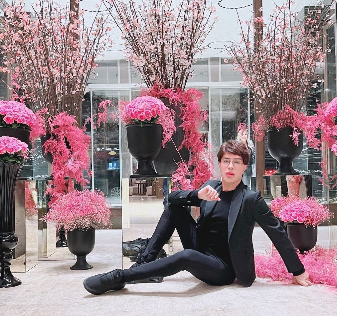 Canlı yayında ağladı... Yılmaz Morgül, annesinin cenazesinde yanında olmayan dostlarına sitem etti! Tek tek isim verdi: Telefonla bile aramadılar - Sayfa 5