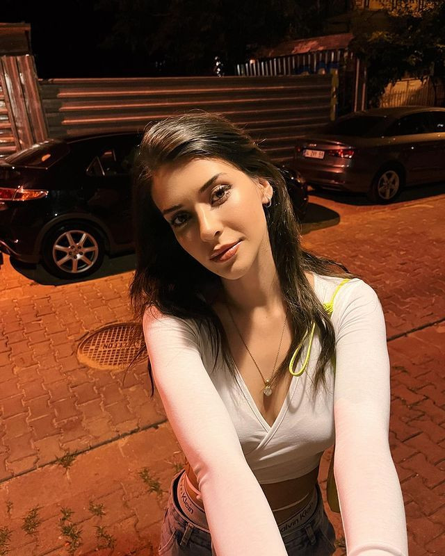 Devrim Özkan "435 lirayla İstanbul'a taşındım" diyerek anlattı! "Aynaları yumrukluyorum" - Sayfa 7