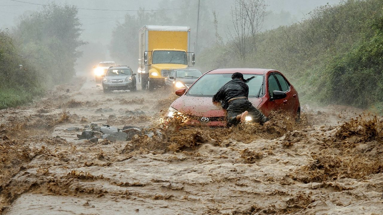 Savaş, kurgu, yaşam, sanat ve insanlık! İşte 2024 yılına damga vuran fotoğraflar... - Sayfa 5