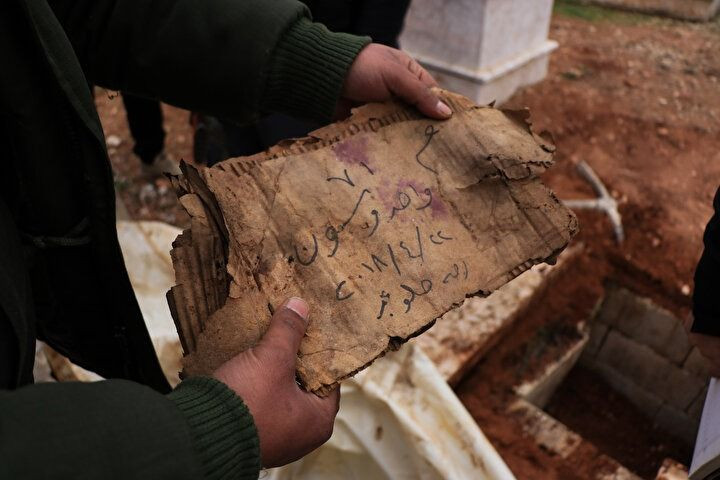 Halep'te dehşet verici keşif: Toplu mezar bulundu ceset kalıntıları ortaya çıktı - Sayfa 10