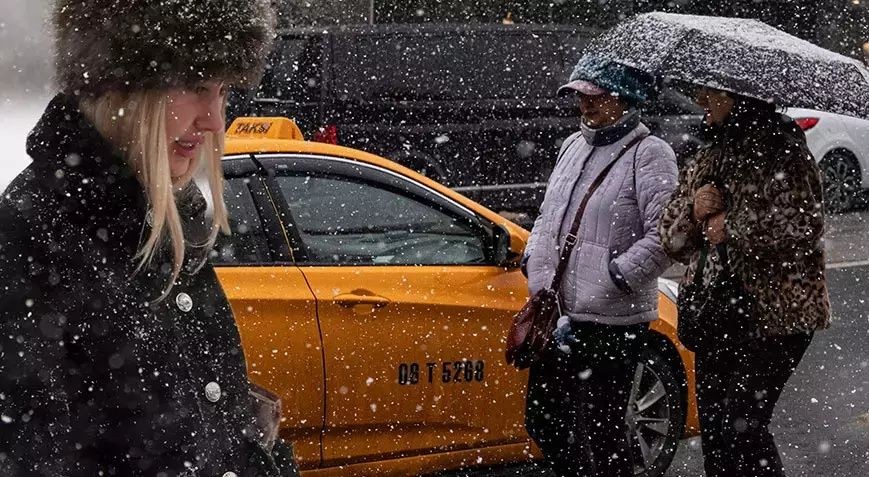 Sağanak yağış ile birlikte buzlanma ve don uyarısı! Meteoroloji İstanbul, Ankara, İzmir, Antalya, Edirne ve Çanakkale'yi uyardı... - Sayfa 1