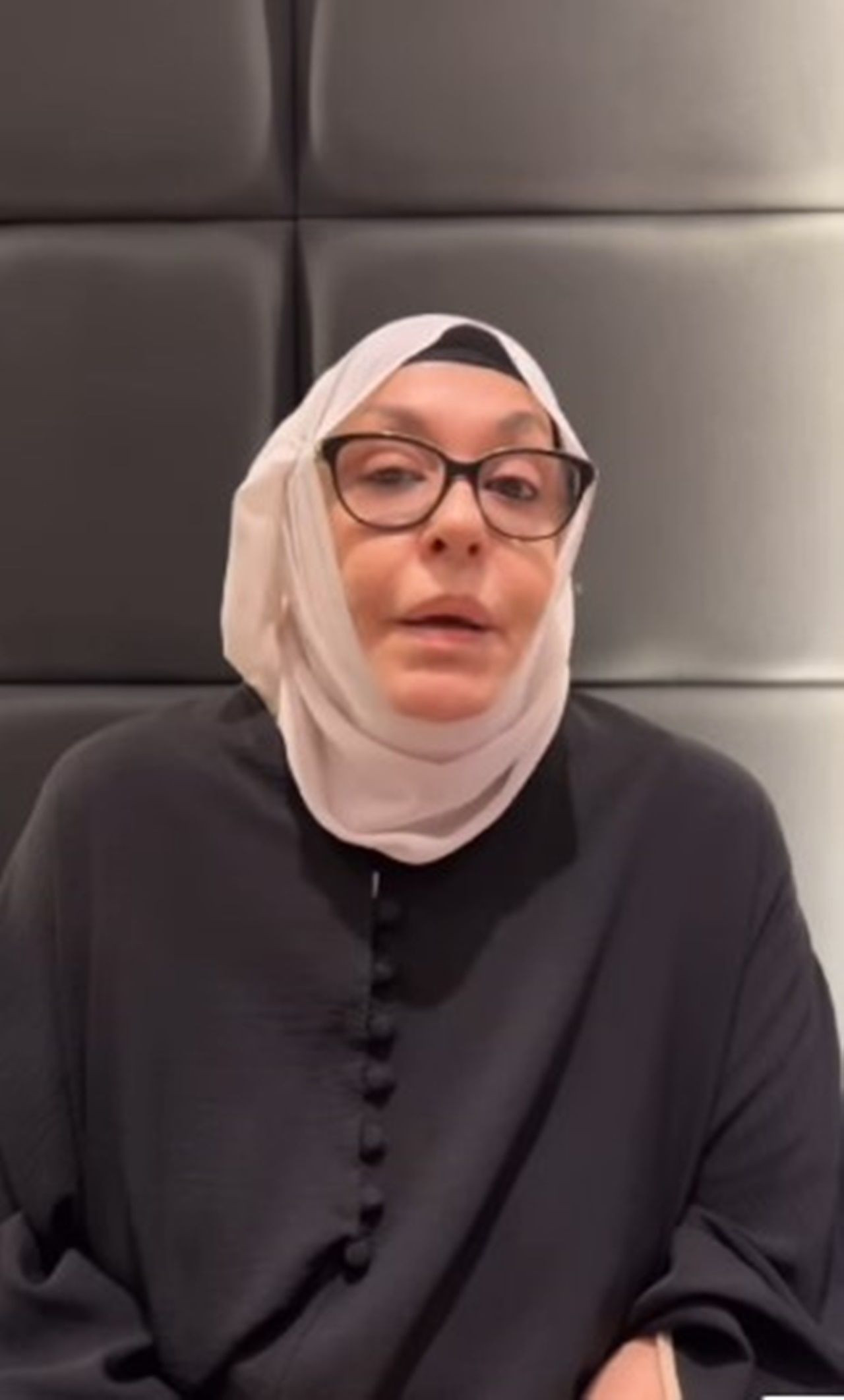 Ferdi Tayfur'un yeğeni Şirin Gözalıcı: Dayım, Tuğçe'nin şarkılarını söylemesini yasakladı - Sayfa 10