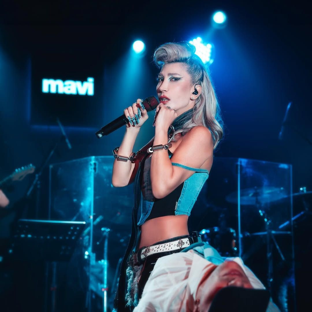 Demet Akalın'dan yıllar sonra gelen Hande Yener itirafı: Başka yüzünü gördüm - Sayfa 6