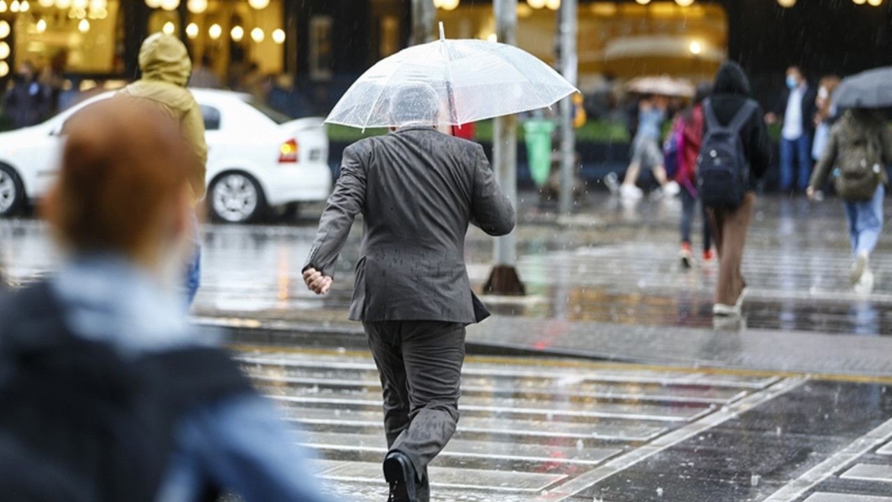 Kar Edirne'den giriş yaptı! Meteoroloji'den İstanbul dahil 13 ile sarı kodlu uyarı... Bugüne dikkat! - Sayfa 3