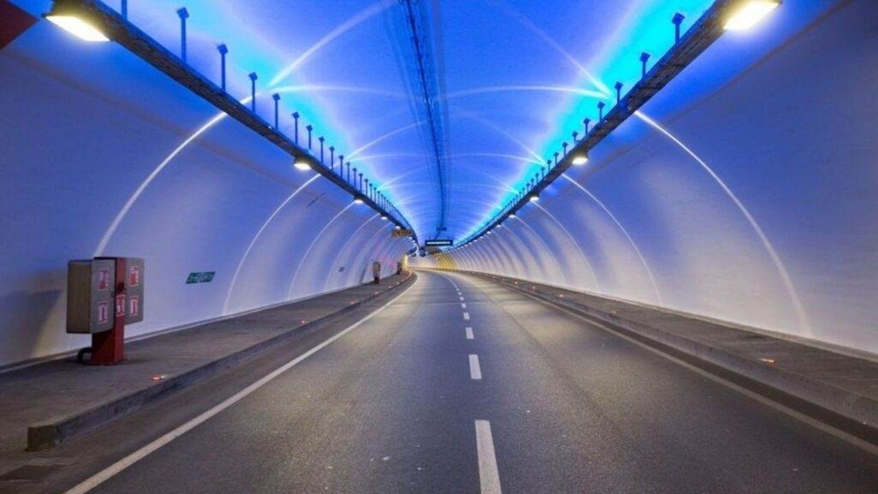 Yol ücretlerine peş peşe zam! Avrasya Tüneli geçiş ücretlerine dev zam - Sayfa 1