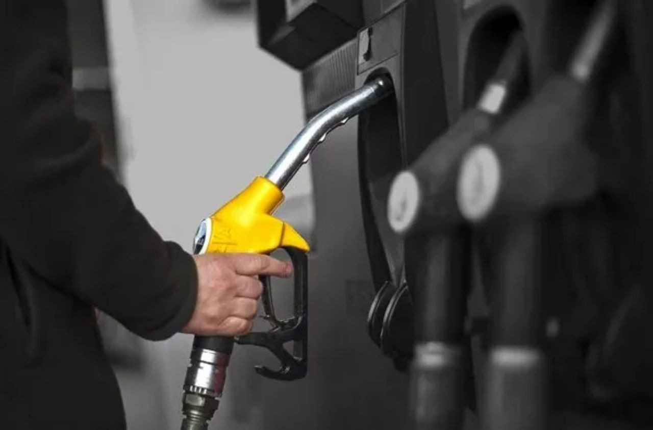 Araç sahipleri dikkat! Benzin ve motorine bir zam daha geliyor - Sayfa 7