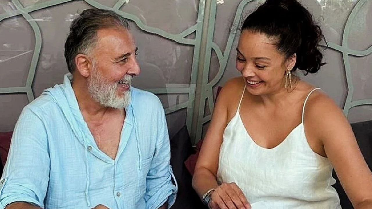 Azra Akın ve yönetmen arasında gerilim tırmanıyor! Menajeri açıkladı: "Asla sorumsuz bir oyuncu değil" - Sayfa 4