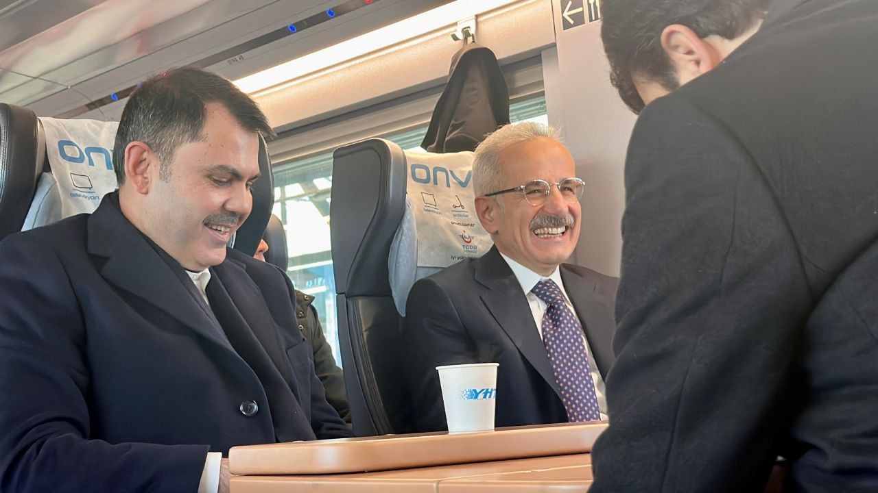Bakan Murat Kurum ve Abdülkadir Uraloğlu Konya'ya YHT ile gitti! Kurum'un dikkat çeken üniversite anısı... - Sayfa 4