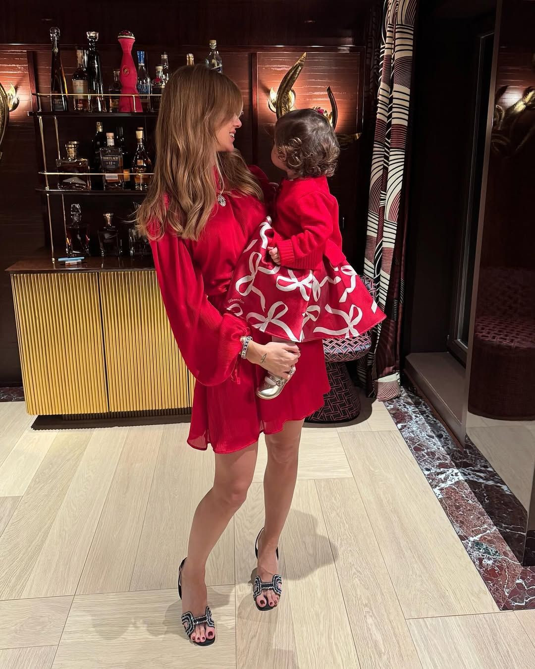 Evlilik dışı ilişkiden oğlu olduğu ortaya çıkmıştı! Hacı Sabancı 'Babalık davası' hakkında ilk kez konuştu! ''Yargılama devam ediyor'' - Sayfa 22