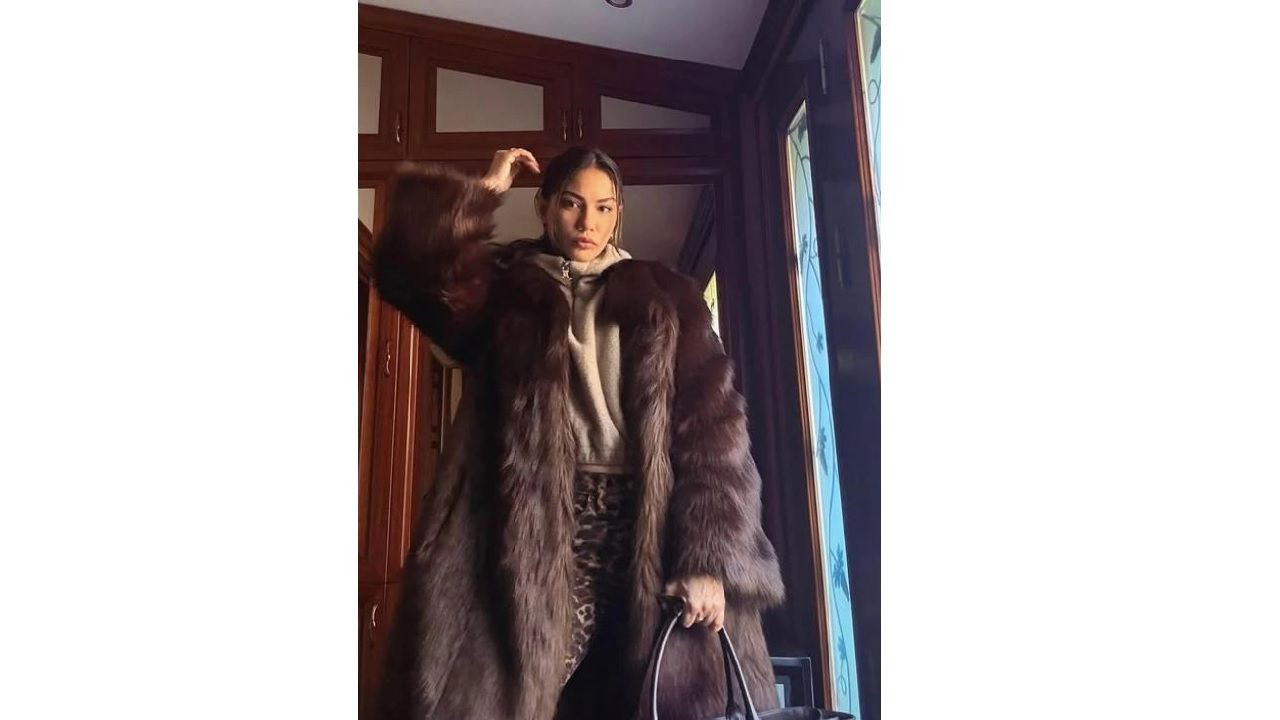 Oyuncu Demet Özdemir sosyal medyadan paylaştı! Yürek hoplatan güzelliğine yorum yağdı... - Sayfa 2