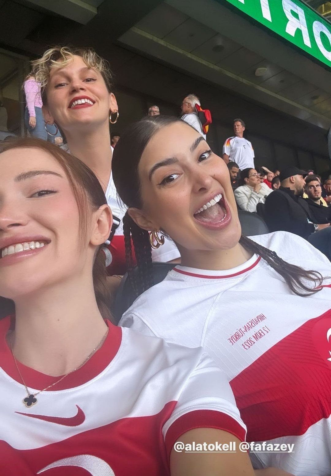 Danla Bilic ile Ala Tokel'in dostluğuna nazar değdi! Birbirlerini sildiler - Sayfa 2