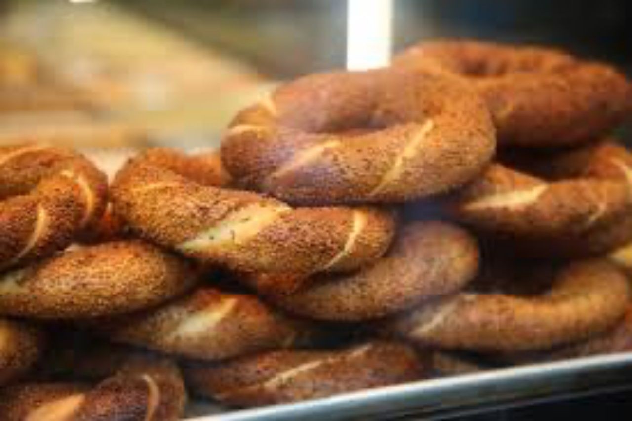 İstanbul’da simit fiyatlarına gayri resmi zam - Sayfa 1