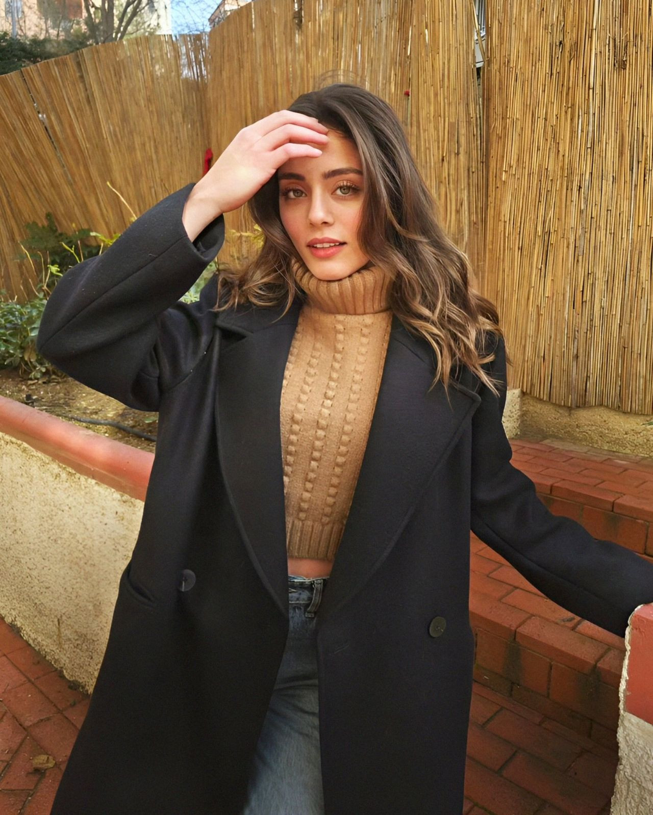 Sıla Türkoğlu'nu görenler tanıyamadı! Kaşlarını sarıya boyatıp kamera karşısına geçti, sosyal medya yıkıldı - Sayfa 5