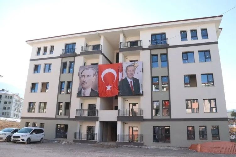 11 şehir yeniden ayağa kalktı! Devlet ve millet el ele felaketin izlerini siliyor... 2.6 trilyon liralık dev kaynak - Sayfa 2