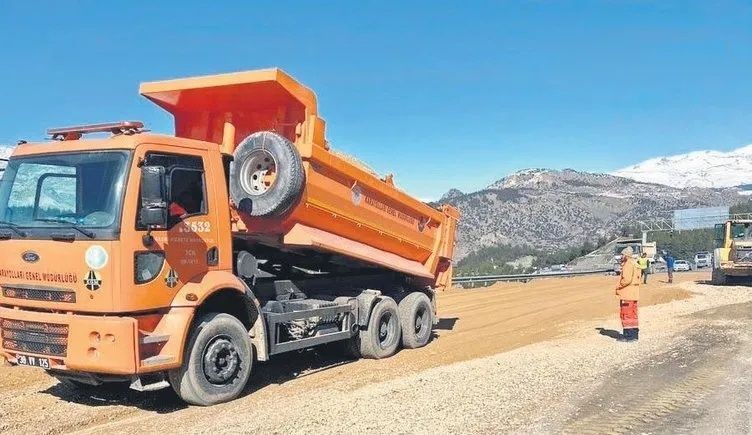 11 şehir yeniden ayağa kalktı! Devlet ve millet el ele felaketin izlerini siliyor... 2.6 trilyon liralık dev kaynak - Sayfa 3