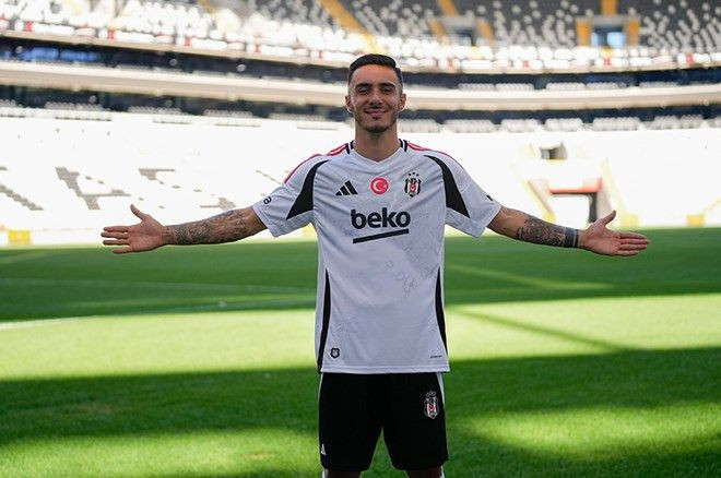 Beşiktaşlı futbolcunun önce adını verdi sonra üstünü direkt sildi: Onu ilk 11'e koymam! - Sayfa 8